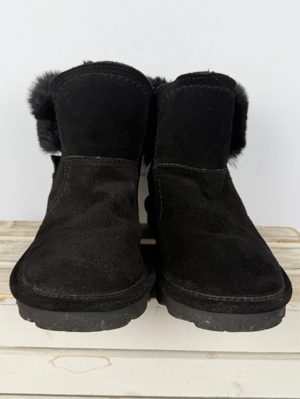 Bearpaw black Koko boot plush shearling collar wool and suede size 7 - Picture 4 of 14